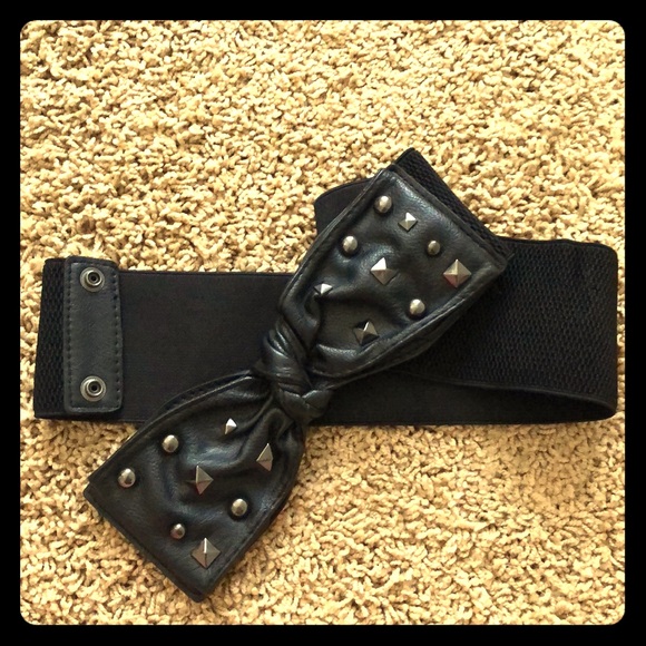 Accessories - Belt